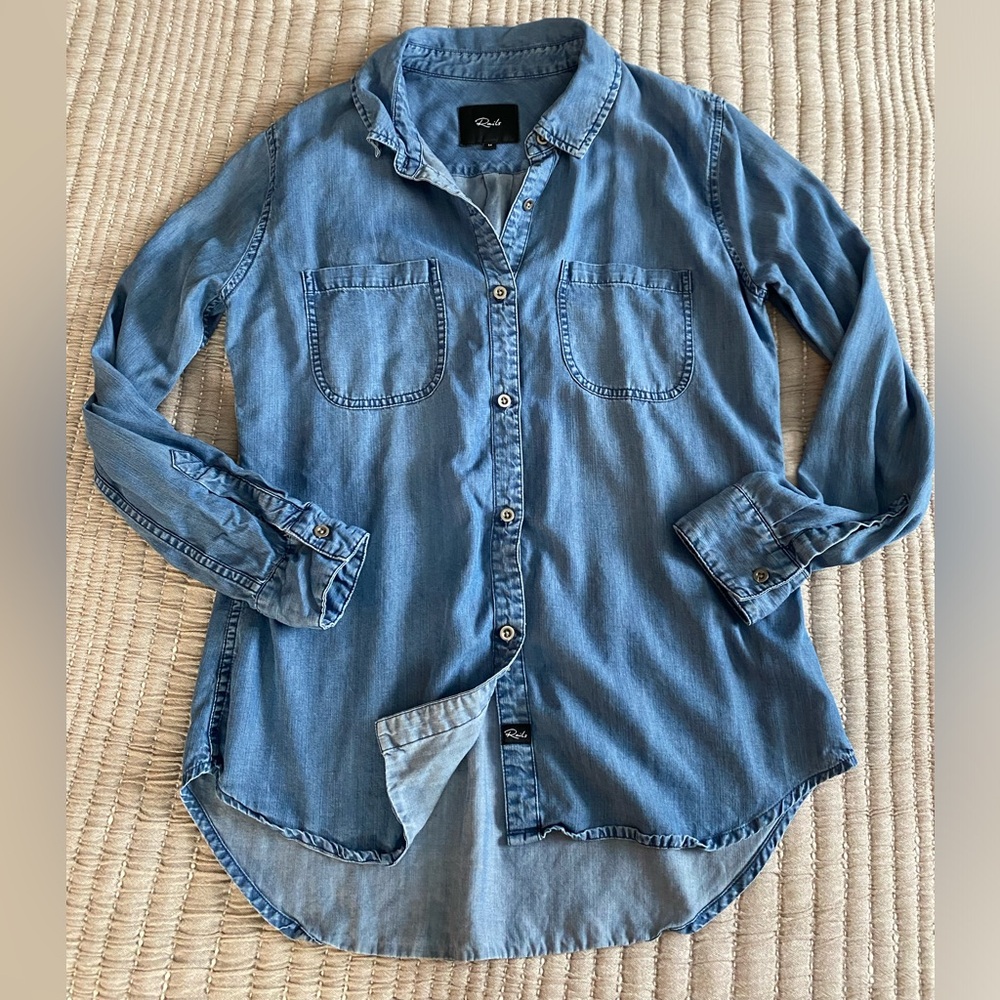 Rails- 100% lyocell Light Blue Denim Button-Down Shirt chambray women’s M pocket - Picture 11 of 16